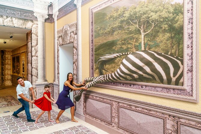 3D Museum of Wonders Admission Ticket - Photo Rules, Shoes, and Simple On-Site Etiquette