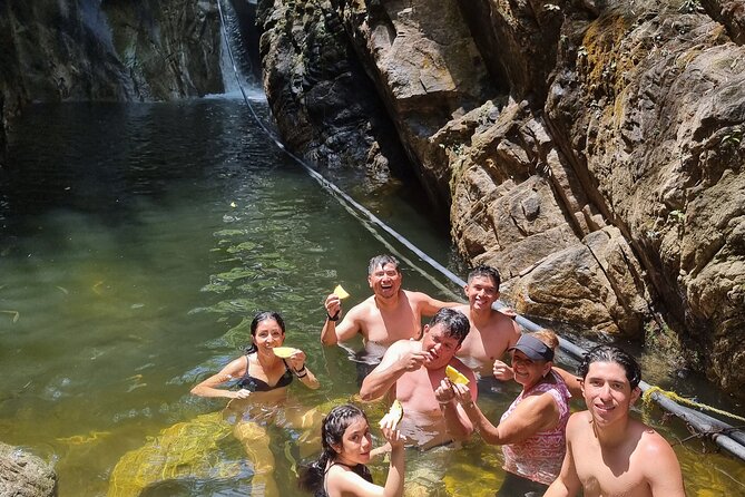 4-Hour Jungle Hike and Waterfall Swim - Guide energy and nature lessons: why it feels personal