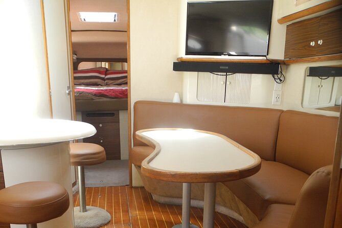 4 hours - Private 48ft Yacht all inclusive in Tulum and Playa del Carmen - Snorkeling Gear and Paddleboards, Plus How to Get Better Water Time