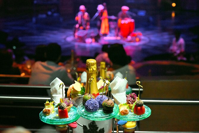 5+ Groups: Hotel Pick up + Cirque du Soleil JOYÀ Tickets - Dinner one hour before: an experience built for presentation, not just fuel
