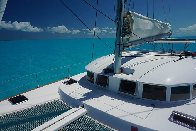 5H Private 40'Catamaran All-Inclusive in Tulum & Playa del Carmen - Troll fishing: the optional extra that can end up on your plate