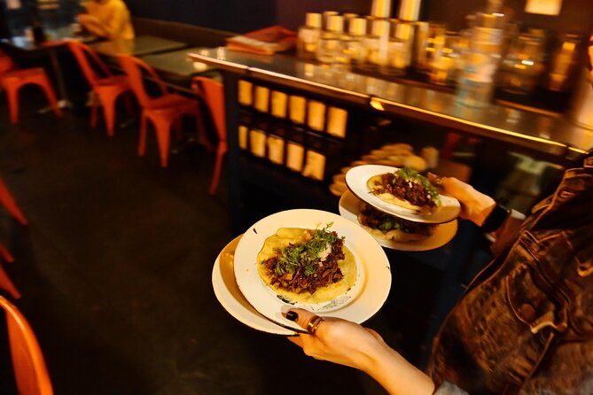 A Night of Tacos and Mezcal in Mexico City - The al pastor finale in Cuauhtémoc: the spit-roasted lesson