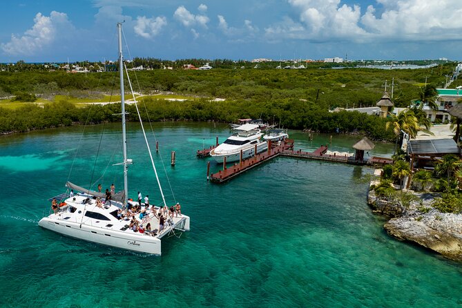All Inclusive Isla Mujeres Catamaran - Playa Norte Time: How to Use Your 35 Minutes