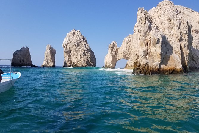 Arch Tour with Amazing Captain in Cabo San Lucas - Boarding at the marina: finding Dock 1 and getting settled fast