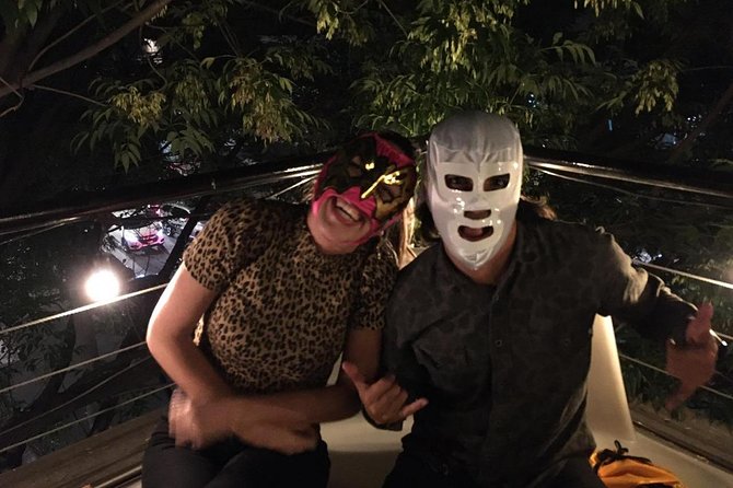 Authentic Lucha Libre Tour : Wrestling School, Tacos & Mezcal - Arena Mexico: Why This Match Feels Like the Main Event