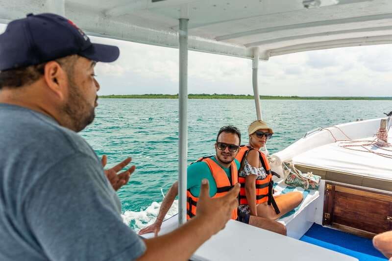 Bacalar: 3 Hour Boat Trip with Swimming & Drinks - Cenote Negro and Bird Island, a quieter side of Bacalar