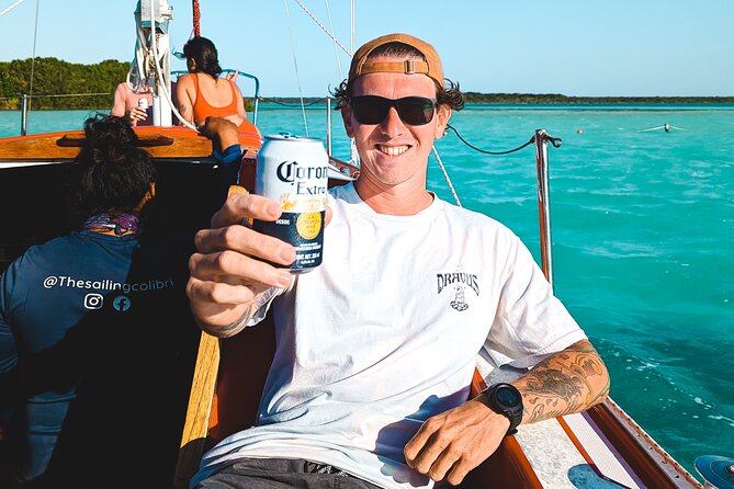 Bacalar: 4hr Private Sailing Tour with Guacamole & Drinks - Bacalar Lagoon Sailing for Two, Without the Crowds