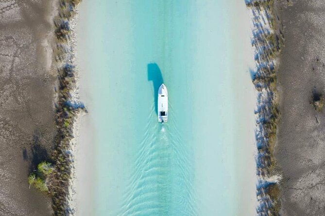 Bacalar Boat Tour and Visit to Cenotes - After the Tour: Beach Club Facilities and Optional Kayaks