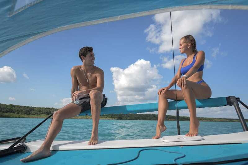Bacalar: Group Sailing Tour with Guide - Drinks, timing, and the little extras that add up