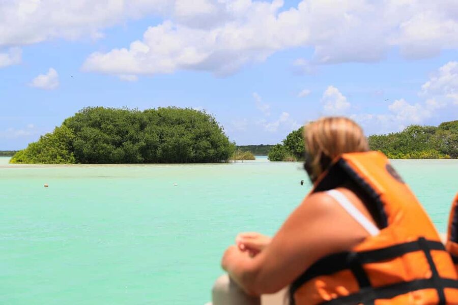 Bacalar: Lagoon, Pirate Canal, Stromatolite Day Trip w/Lunch - Who this tour suits best, and who might not love it