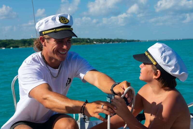 Bacalar: Private Sailboat Tour with Lagoon Swimming - El Canal De Los Piratas and Cenote Negro: photos, guidance, and water time