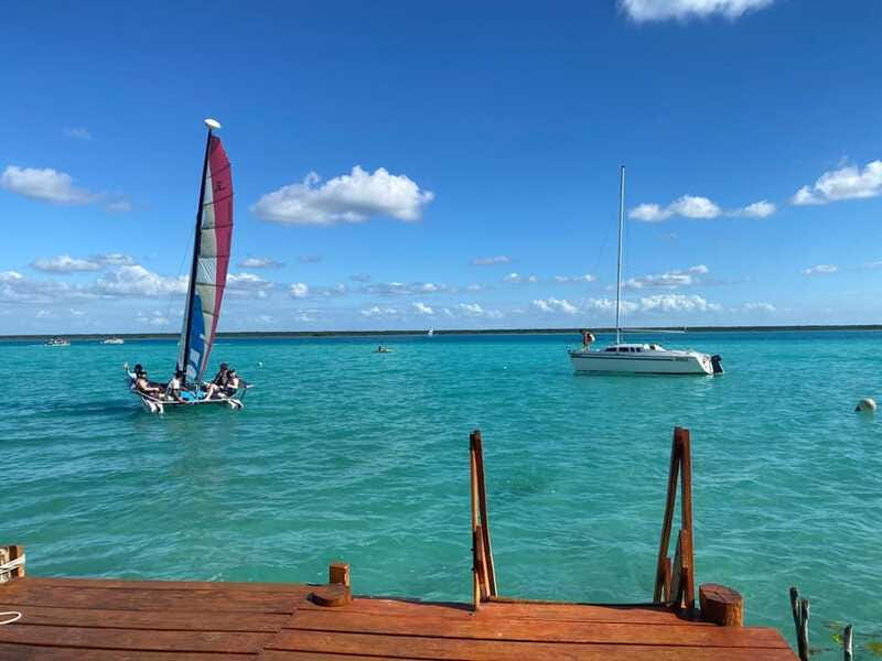 Bacalar: Sail Away with a Hobie Cat Catamaran - Margaritas and Sailing Rhythm: The Real Value of the Inclusions