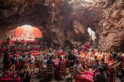 Balloon Flight + Cave Breakfast + Pick Up from CDMX or We Fly