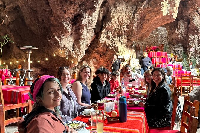 Balloon flight + pick up in CDMX + Breakfast in Cave + Pyramids - Landing ceremony: the toast, flight certificates, and that finish-the-sky feeling