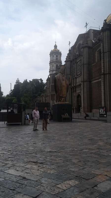 Basilica de Guadalupe: Complete Walking Tour - Old Basilica first, so the rest of Tepeyac makes sense