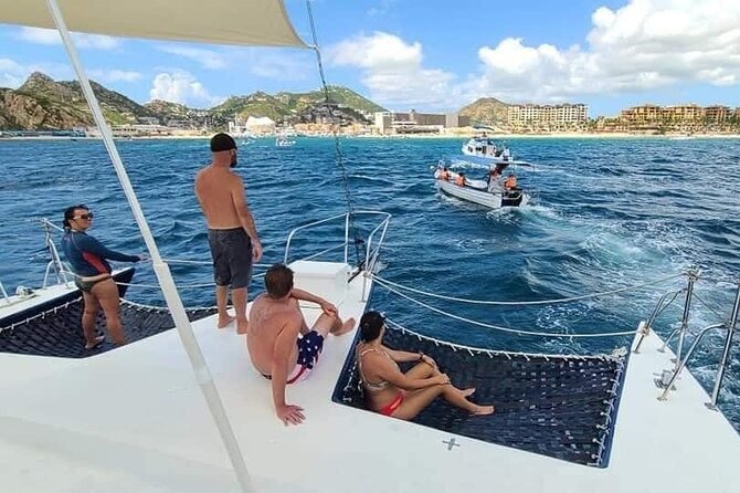Cabo San Lucas and Santa Maria Bay Snorkeling Sightseeing Cruise - Drinks and lunch: what’s included and how it plays on a half-day schedule