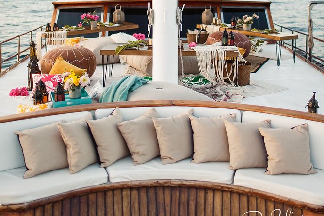 Cabo San Lucas Luxury Sailing Yacht and Dinner with a Chef - Service levels are the real star, especially Timothy and the allergy-first approach
