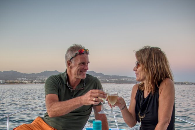 Cabo San Lucas Private Yacht Cruise with Open Bar - Stop 2: El Arco of Cabo San Lucas for fast, iconic photos