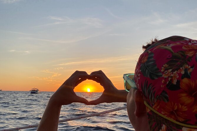 Cabo San Lucas Sunset Cruise with Open Bar and Snacks - Open bar reality check: how to handle the drinks well