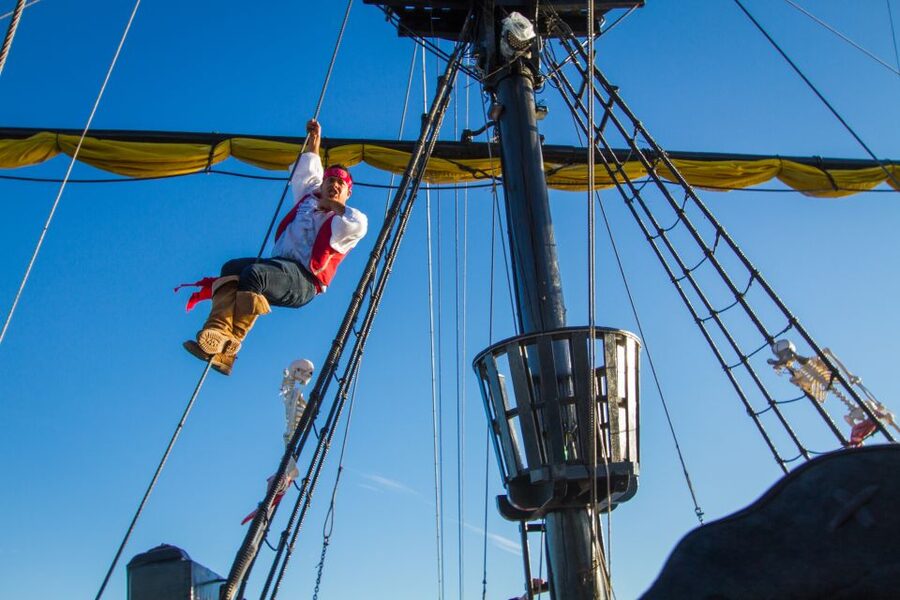 Cabo San Lucas: Sunset Pirate Ship Cruise with Dinner Show - Getting started at Marina Dock 0, behind Breathless Resort