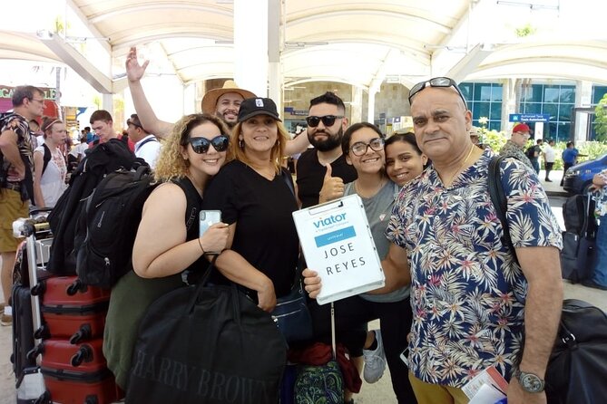 Cancun Airport Private Transfer to Hotels - One-Way vs Round-Trip: How to Plan Your Timing