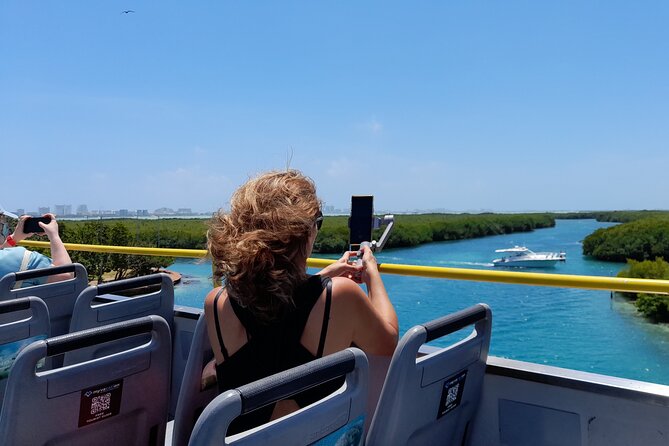 Cancun City Sightseeing and Shopping Tour on a Double Decker bus - Shopping at Plaza 28: Souvenirs With a Pushy Side