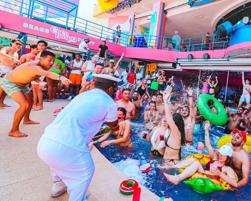 Cancún: Coco Bongo Beach Party Experience - How the Party Flows: From Caribbean Views to Big Stage Moments