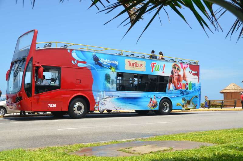 Cancun: Hop-On-Hop-Off Sightseeing Bus Tour - Why a Hop-On Hop-Off Bus Works So Well in Cancun
