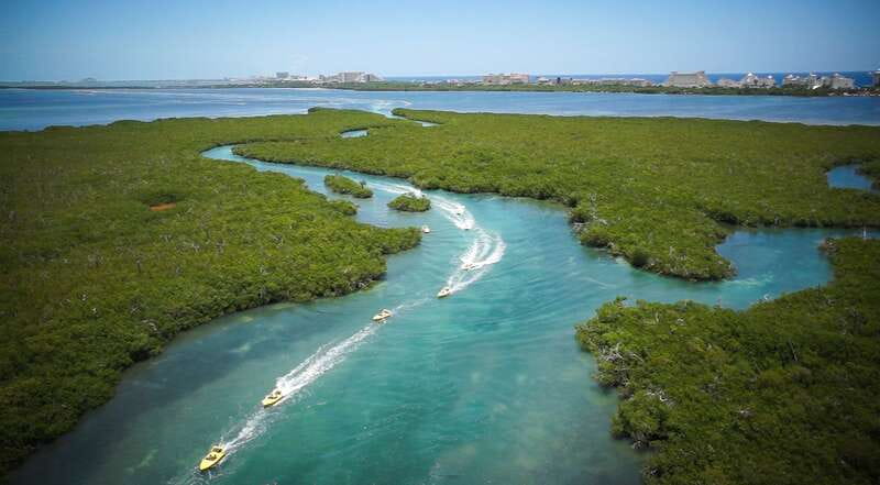 Cancun: Speedboat Mangrove Jungle & Snorkel Tour - Equipment, lockers, and what to bring so you don’t fuss