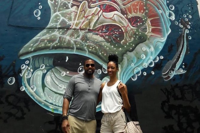 Cancun Street Food Tour with Food Stalls, Local Market and Murals - Bonampak Murals: The Photo Stop That Feels Like Part of the Day