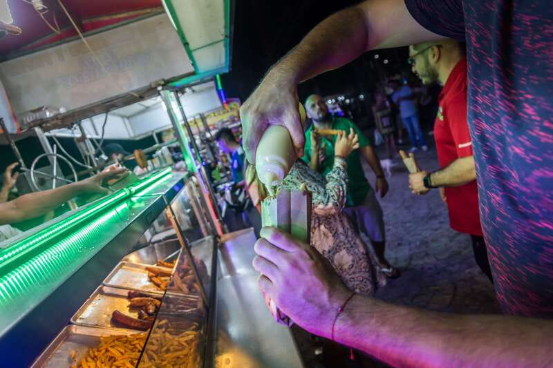 Cancún: Taco & Local Beer Tasting Tour with transportation - Local beer, soft drinks, and sauces: how to get the best out of each stop