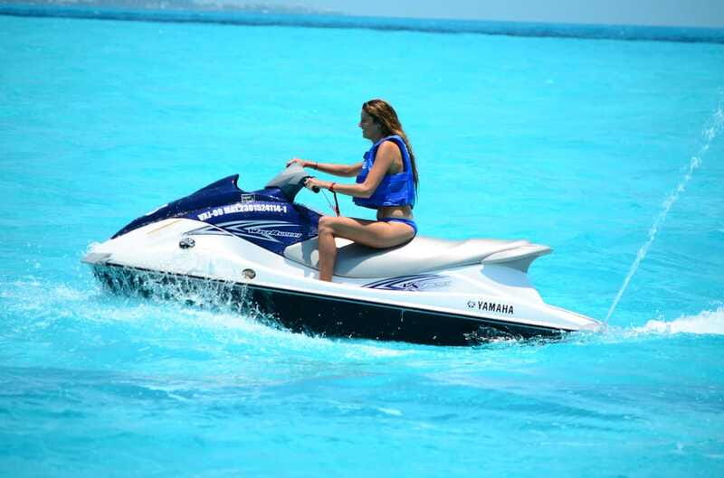 Cancun: Waverunner in Nichupte Lagoon - Who This Jet Ski in Nichupte Lagoon Is For (and Who Should Skip It)