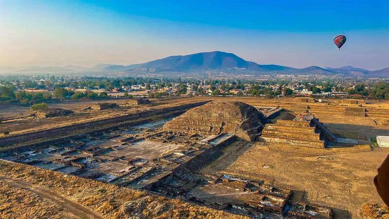 CDMX: Teotihuacan Balloon Flight with Optional Pyramids Tour - Getting to the balloon port near San Martín de las Pirámides (and what to wear)