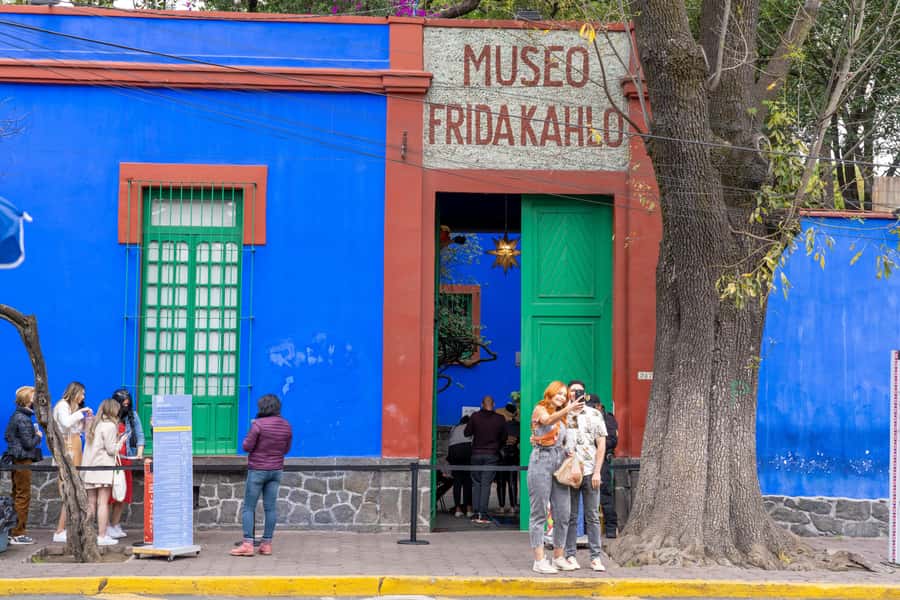 CDMX: Xochimilco, Coyoacan, Frida Kahlo Museum & Murals Tour - Why This CDMX Art and Canals Day Trip Works