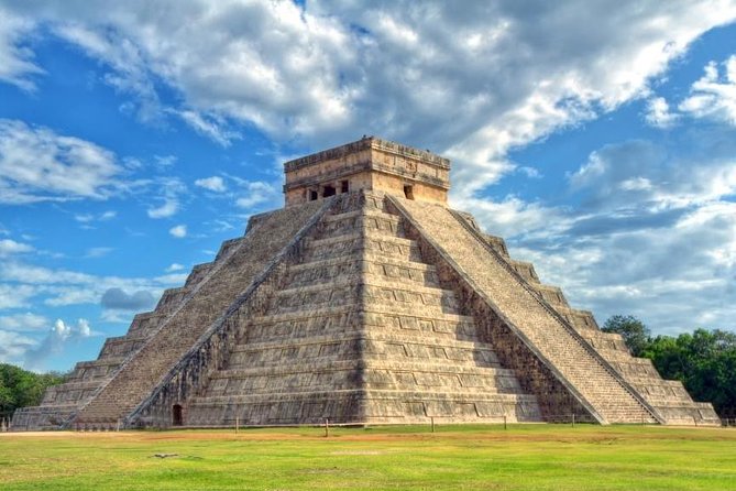 Chichen Itza by Van: Reduced Group, Tour Guide, Fast Trip & Lunch - The Van Ride: Comfort, Stops, and Realistic Expectations