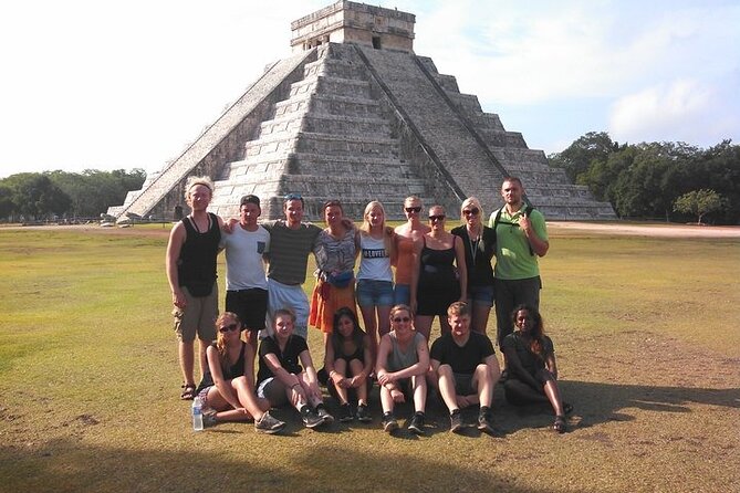 Chichén Itzá, Cenote and Valladolid with Lunch and transportation. - A 7:00 am itinerary that squeezes Chichén Itzá, a cenote swim, and Valladolid