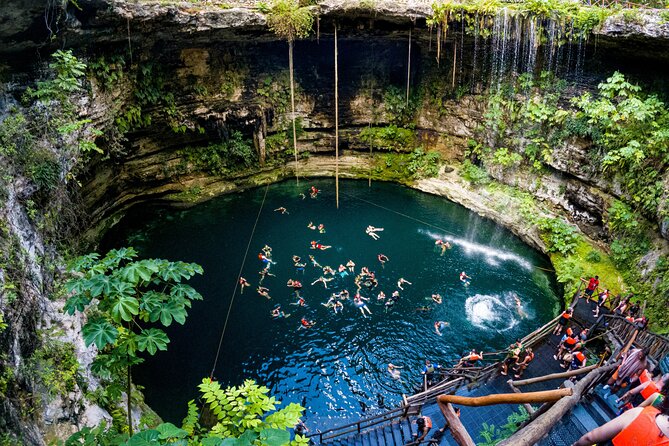Chichén Itzá, Cenote and Valladolid with Lunch and transportation. - Sacred Cenote swim rules: mandatory vest, short time, real payoff