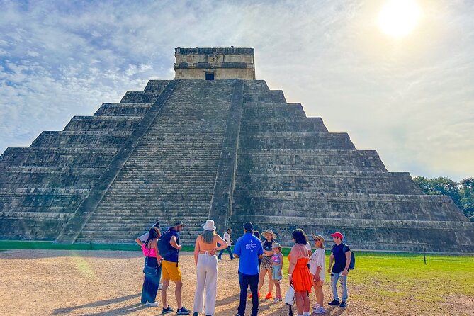 Chichen Itza Early Access All Inclusive: Hotel Pick up & All Fees - The ride, the meal rhythm, and the short shopping stop reality