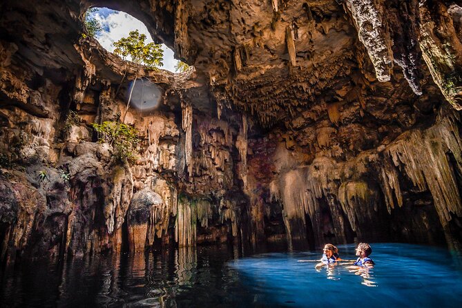 Chichén Itzá Guided Tour with Cenote & Buffet at Valladolid - The Bus Ride Routine: Breakfast and On-the-Way Orientation