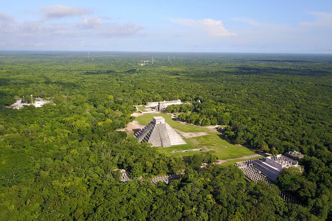 Chichen Itza Private Tour VIP - Cenote San Lorenzo Oxman, the Refreshing Midday Reset
