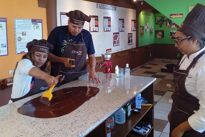 Chocolate and truffles workshop - Group size, comfort, and the meeting point you should pin on your map