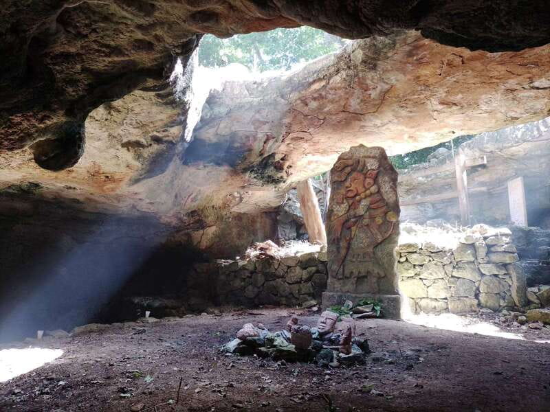 Cozumel: 5-Hour Private Caves and Ruins Tour with Lunch - A 5-hour private loop that mixes jungle ruins with Caribbean breaks
