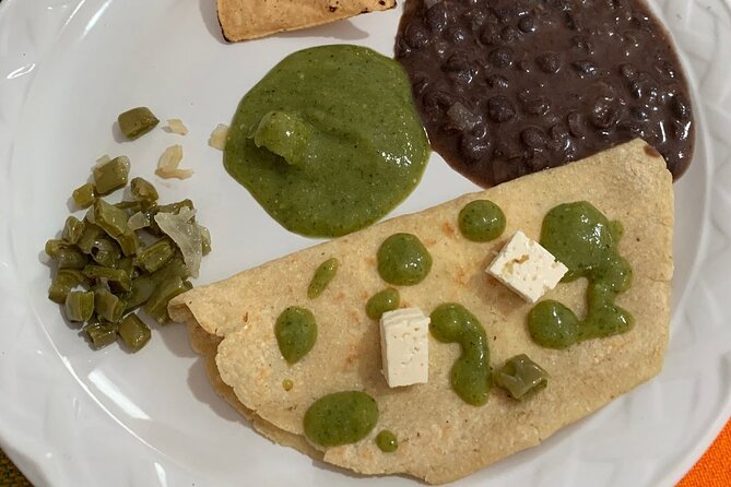 Cozumel Cooking Class - Drinks and snacks included, plus how the margarita fits in