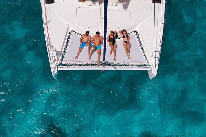 Cozumel Luxury Sailing & Snorkeling with Lunch and Open Bar Onboard - Snorkeling stops: what you’re likely to see, and what to watch for