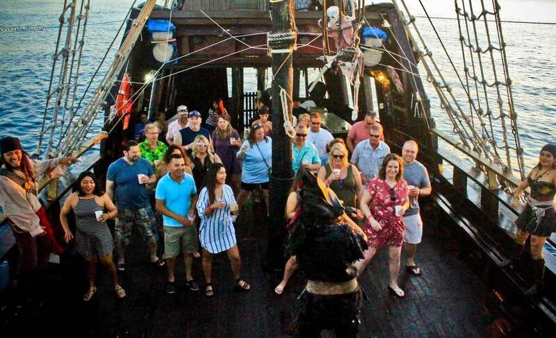 Cozumel: Pirate Ship Cruise with Open Bar, Dinner, and Show - Raffles, Game Prizes, and the Fun Between Acts
