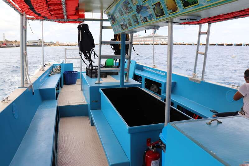 Cozumel: VIP Glass Bottom Boat & Snorkeling 3 Reefs Tour - Getting to El Cid La Ceiba and Finding Your Crew