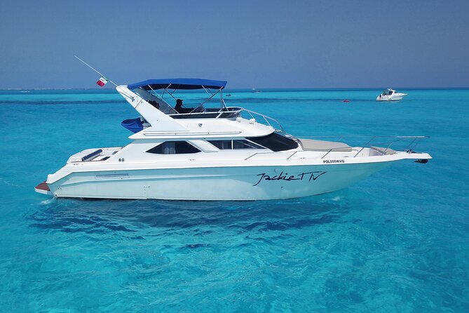 Deluxe Yacht 48FT with FlyBrige Rental in Cancun - Bring Your Own Day Plan: Food, Alcohol, Music, and Comfort