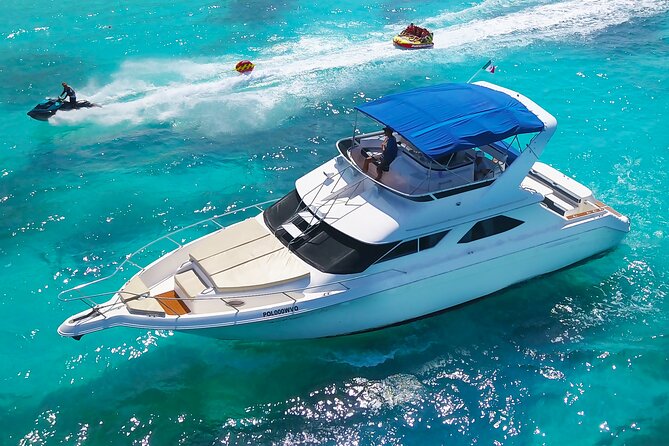 Deluxe Yacht 48FT with FlyBrige Rental in Cancun - Itinerary by Time Slot, and What Changes at Each Length