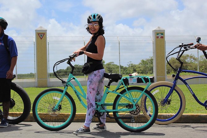 E-Bike City Tour though Cozumel & Taco Tasting Tour - E-Bike Setup and the Stuff You Should Check Before You Ride