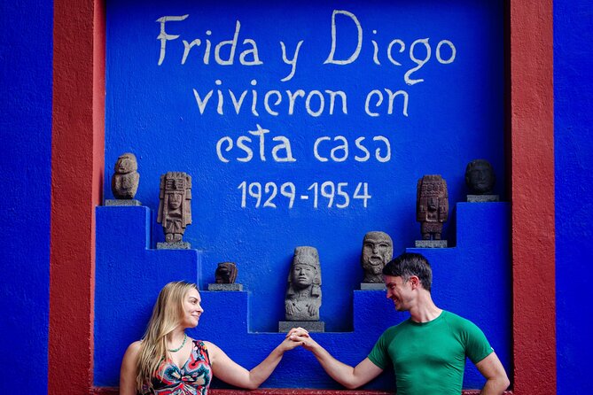 EXCLUSIVE TOUR Frida Kahlo Museum - SMALL GROUPS - Inside Casa Azul: what you’ll see and why it matters